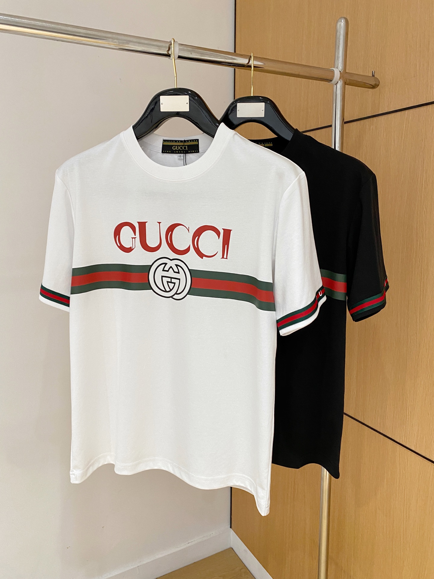 short sleeves